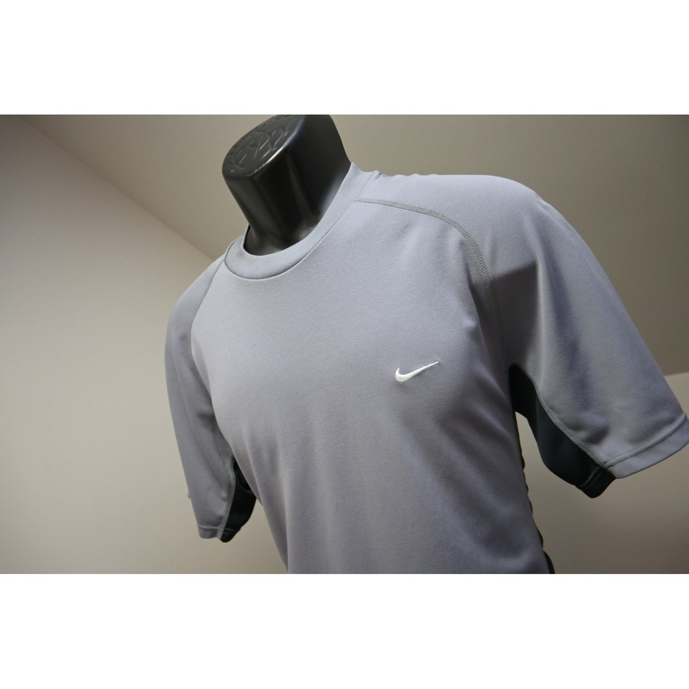 Nike Training Gym Shirt Mens Large Grey Black Short Sleeve Activewear VTG
